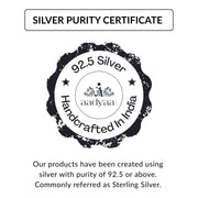 Eleganter Prajakta-Essanat für stilvolle Akzente