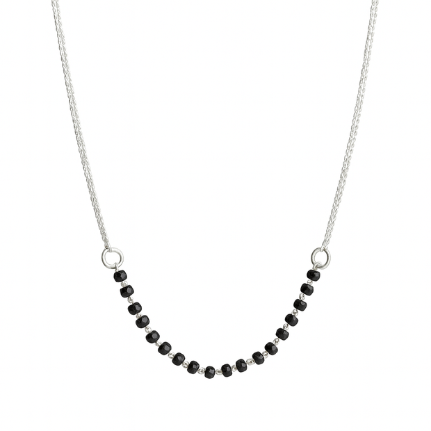 Elegante Kette aus Silber im klassischen Mangalsutra-Design
